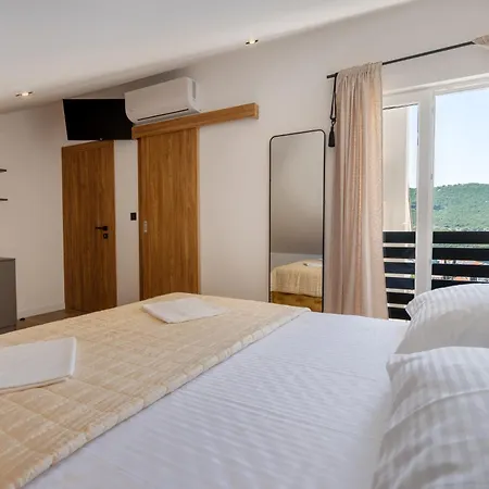 Piccolotti Apartment *