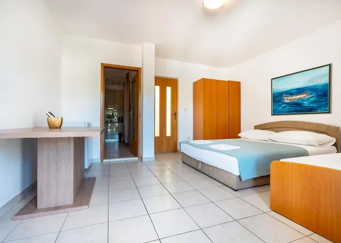 Piccolotti * 内乌姆