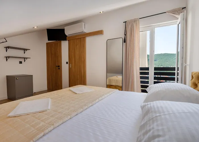 Piccolotti Apartment *